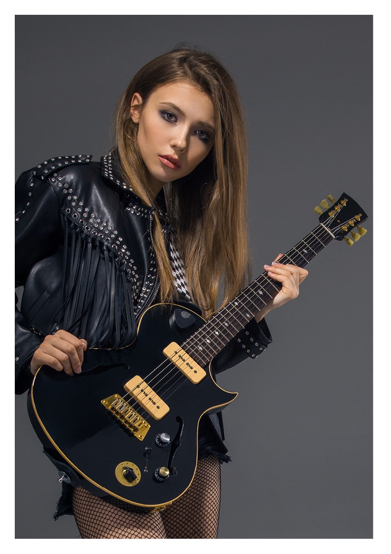 HUZZAH! Magazine - July 2021 - Suki Nova