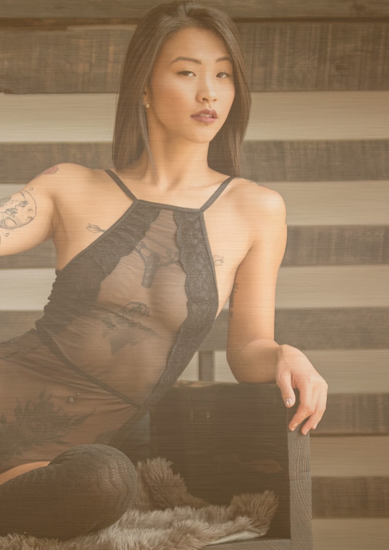 Vanquish Magazine - October 2020 - Katie Royle