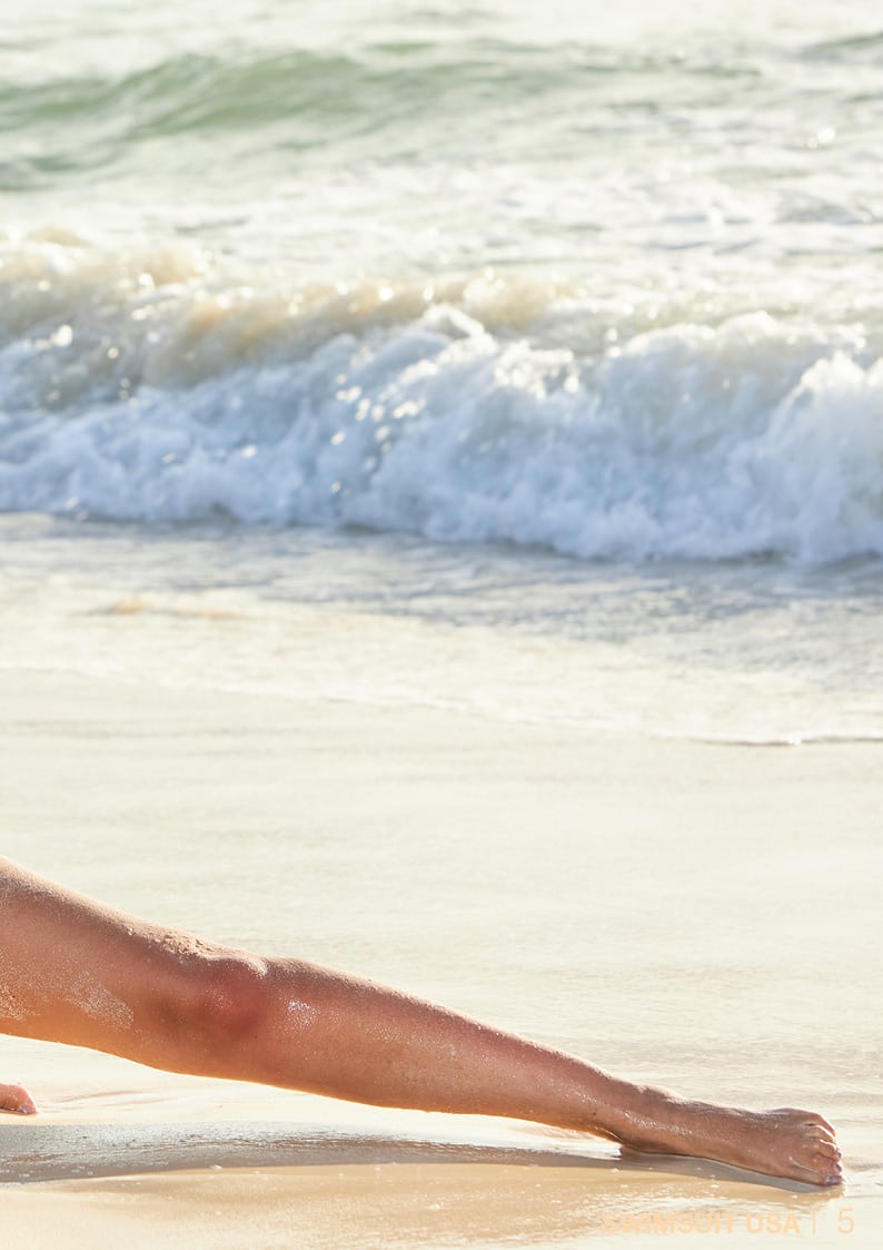Swimsuit USA MicroMAG - Nicola Moriarty