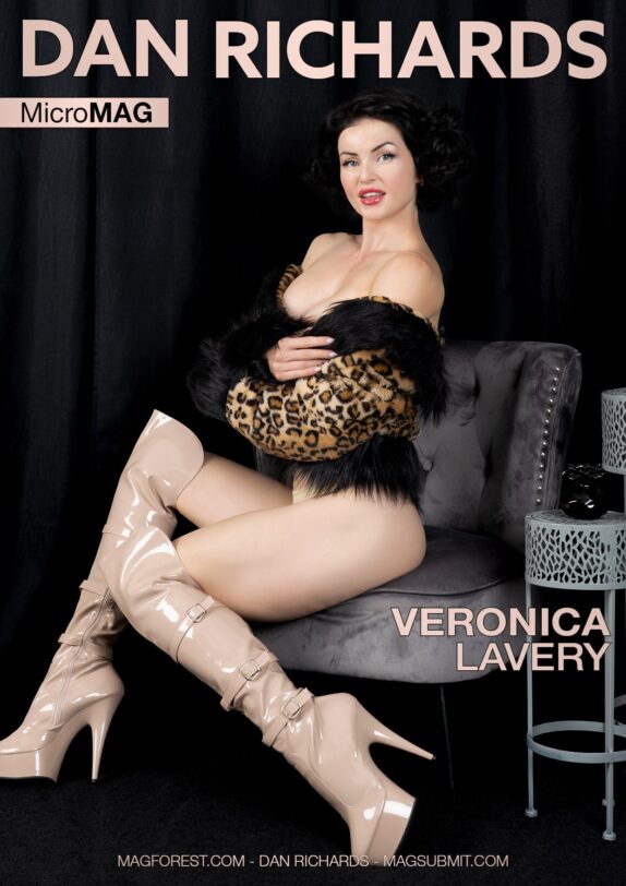 Dan Richards MicroMAG – Veronica LaVery – Issue 25 