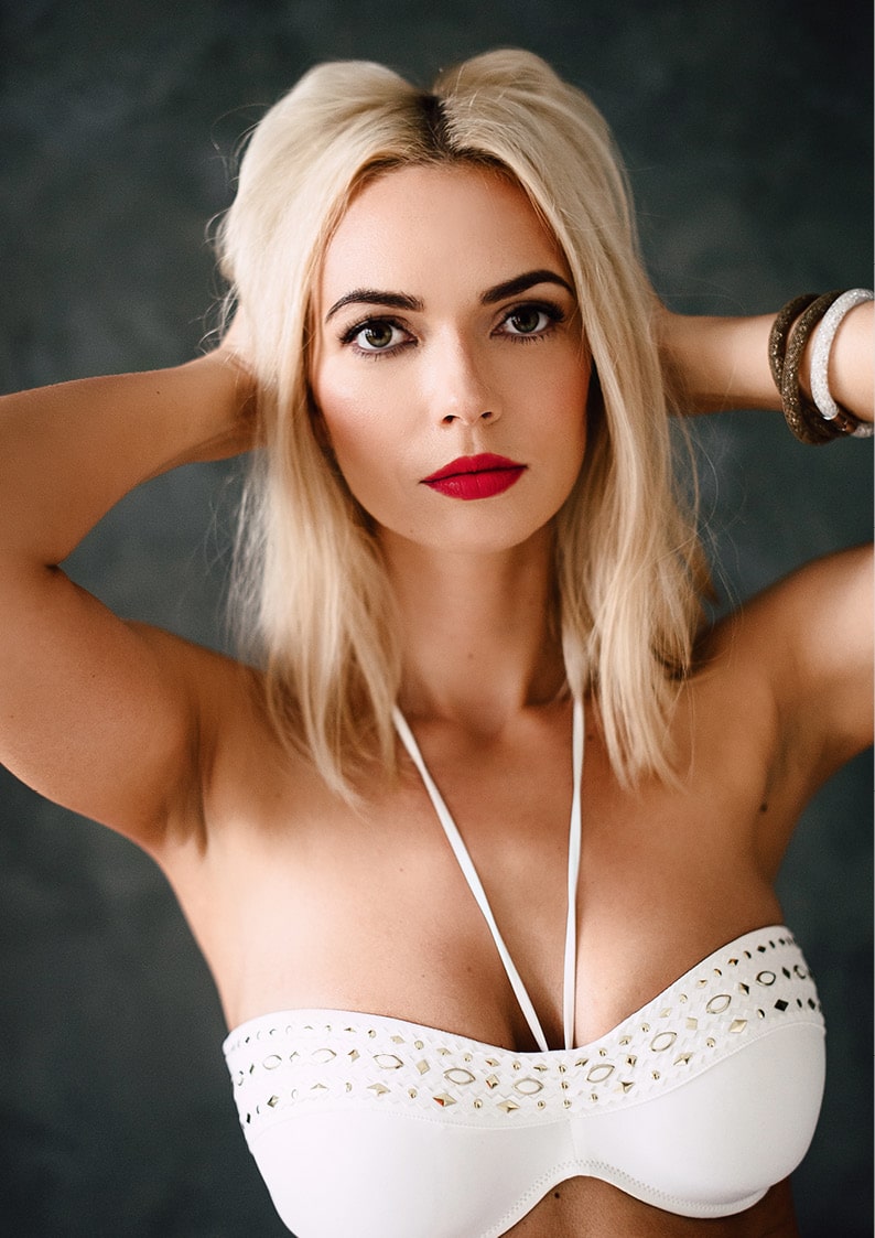 Vanquish Magazine - September 2021 - Shivani Ruell
