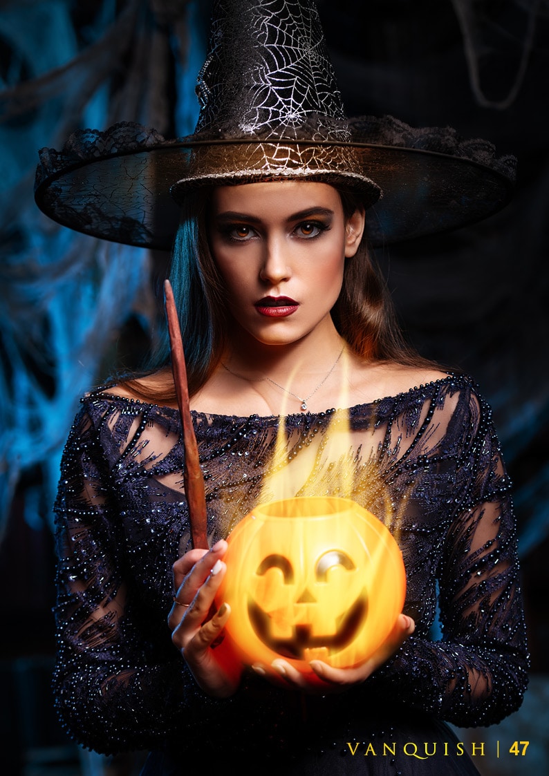 Vanquish Magazine - October 2021 - Halloween Special - Serafina Kulikova