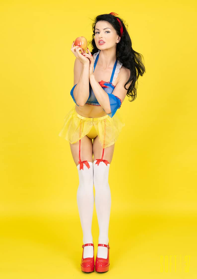 Soft Magazine - November 2024 - Riley Anne
