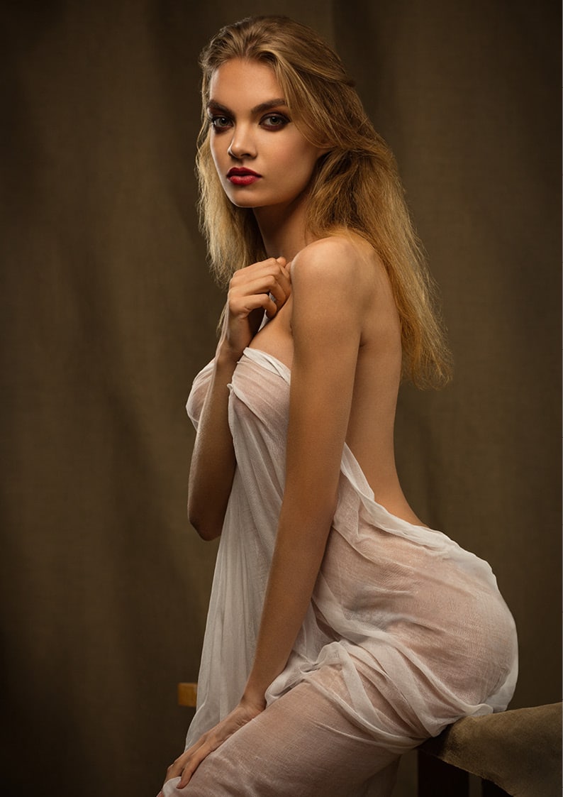 Vanquish Magazine - Gorgeous Blondes - April 2025 - Olivia Preston