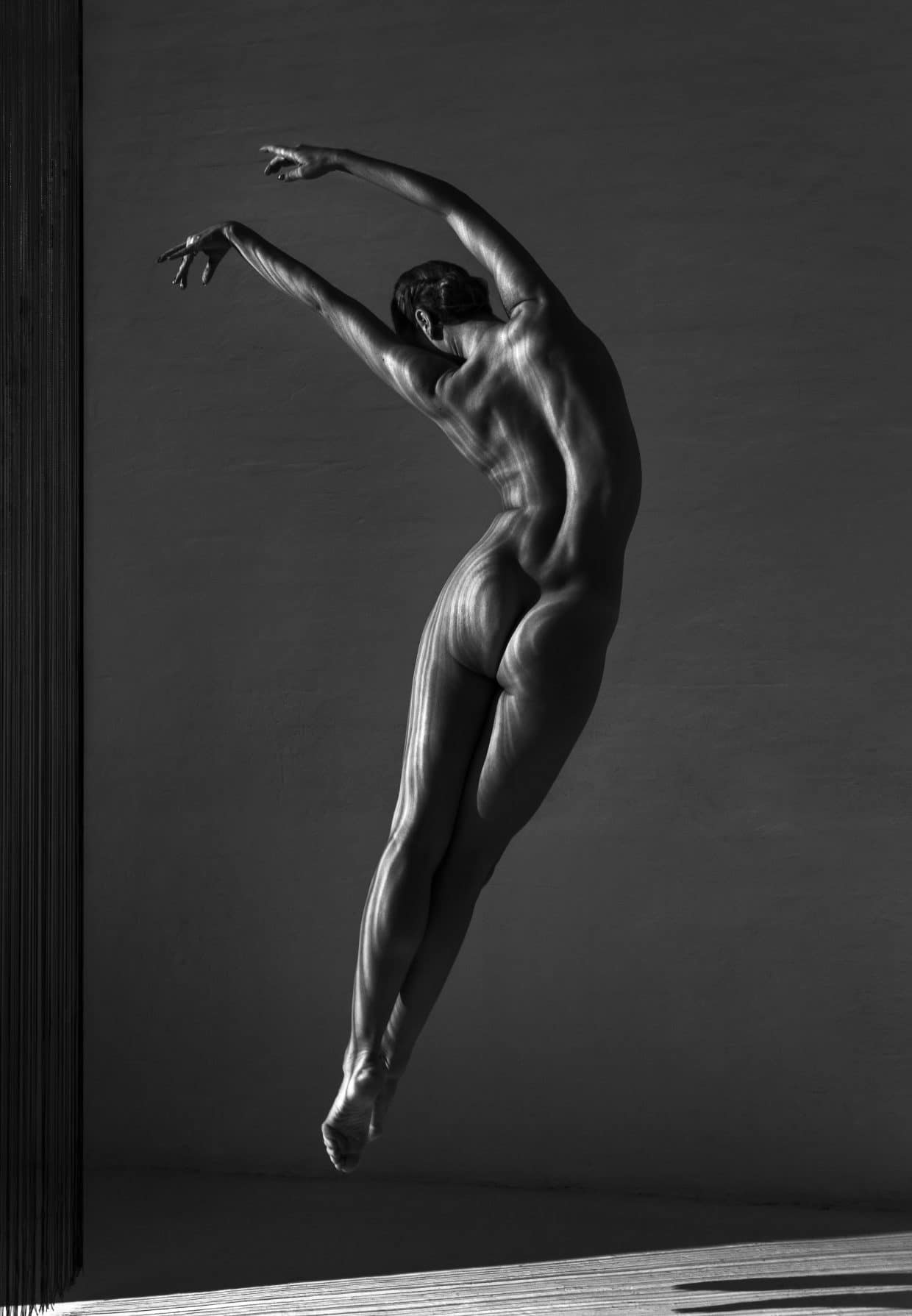 Nude Magazine - Numero 5 - Anniversary Issue